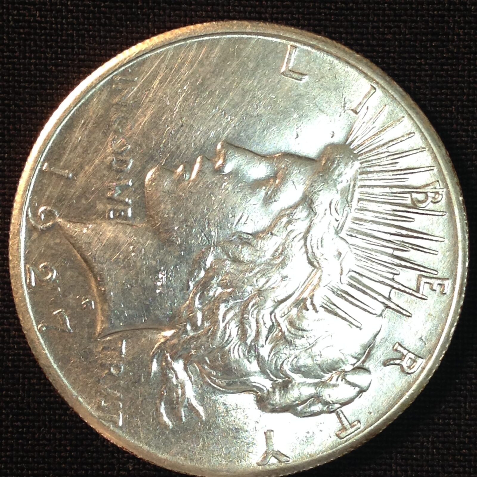1927 Peace Dollar AU
