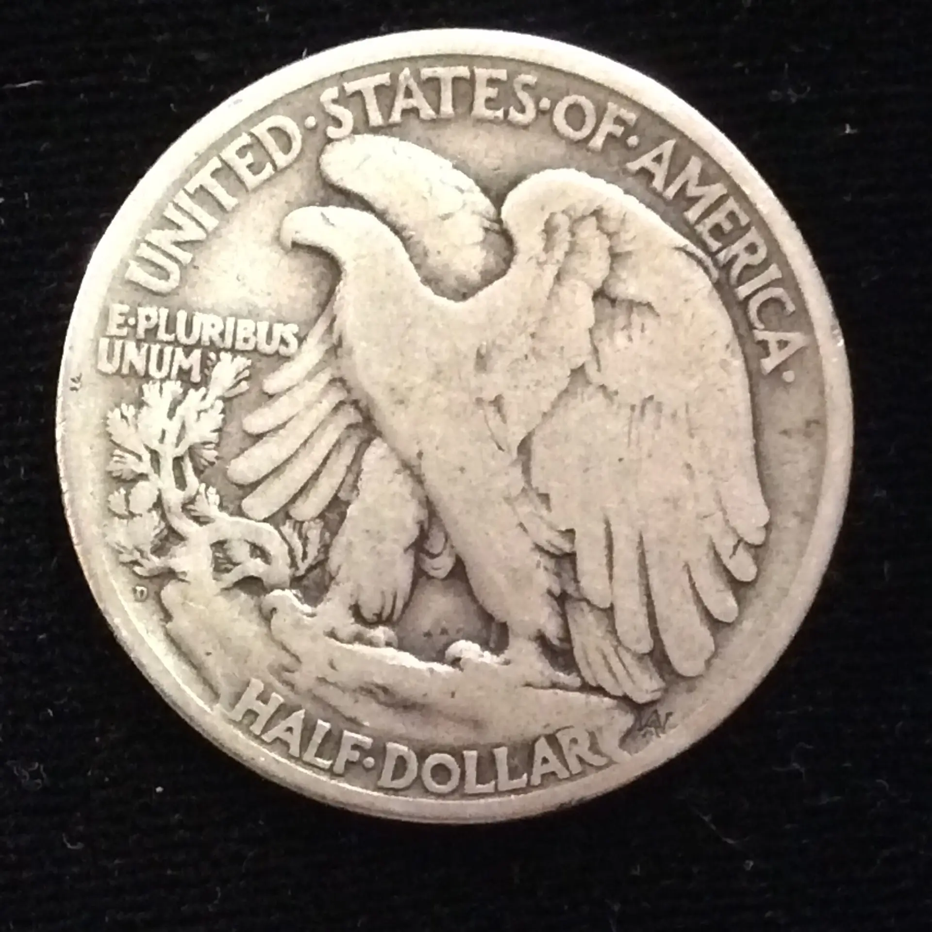 1929-D Walking Liberty Half Dollar in Very Good Condition - Image 2
