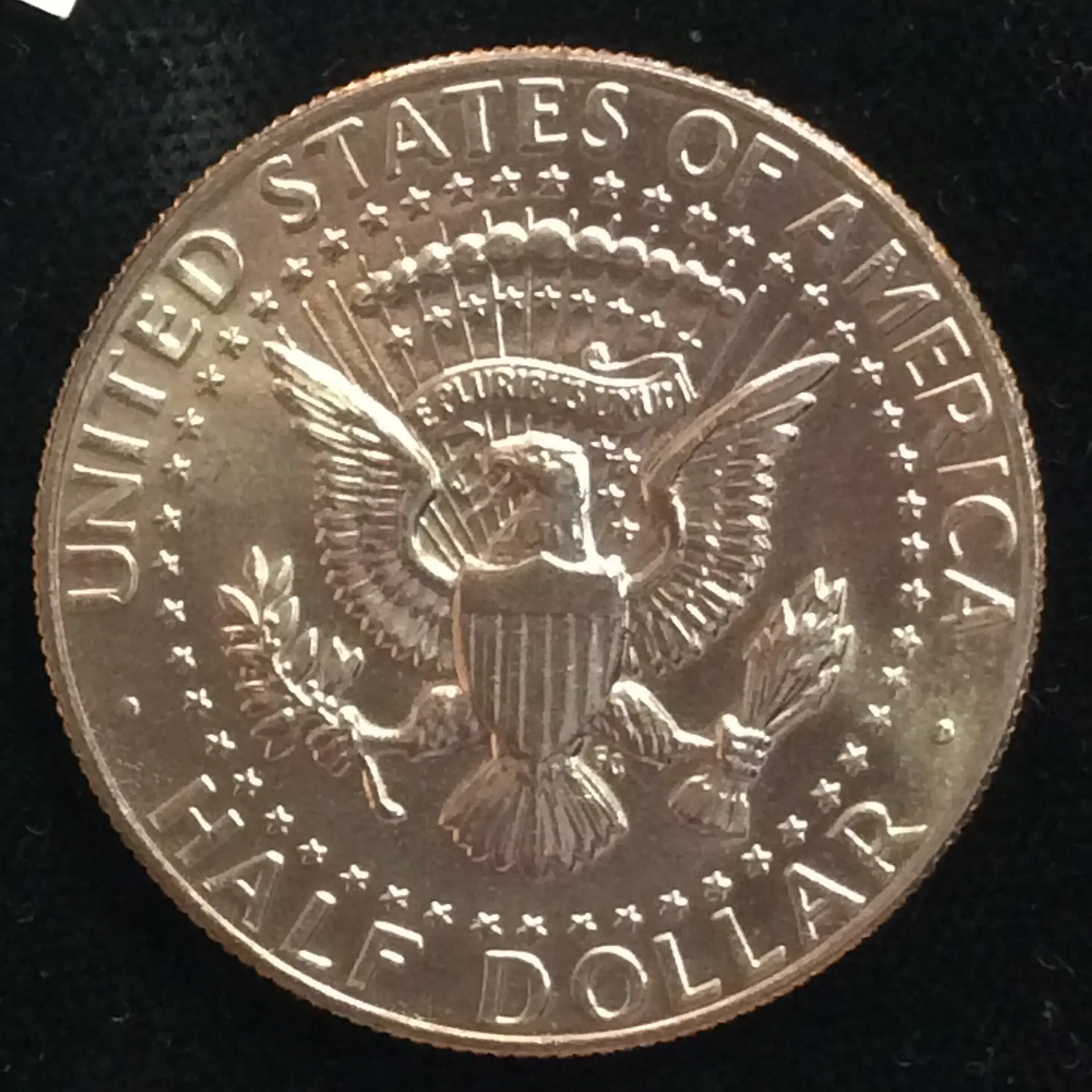 1985-D Kennedy Half Dollar in Gem BU MS65 from a U.S. Uncirculated Mint Set - Image 2