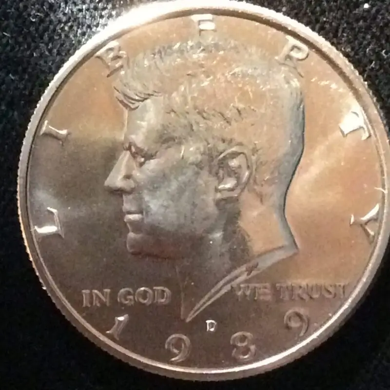 1989-D Kennedy Half Dollar in GEM BU MS65 from a U.S. UNC. Mint Set